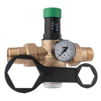 regulator-tlaka-54-kovina-rt-695-s-manometrom-i-filterom-48508-72656.webp
