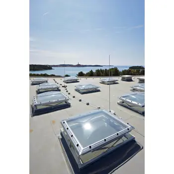 velux-prozor-za-ravni-krov-za-odimljavanje-100x100cm-csp-100-21238-30719.webp