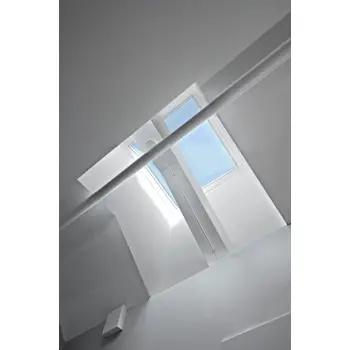 velux-prozor-za-ravni-krov-za-odimljavanje-100x100cm-csp-100-21763-30719.webp