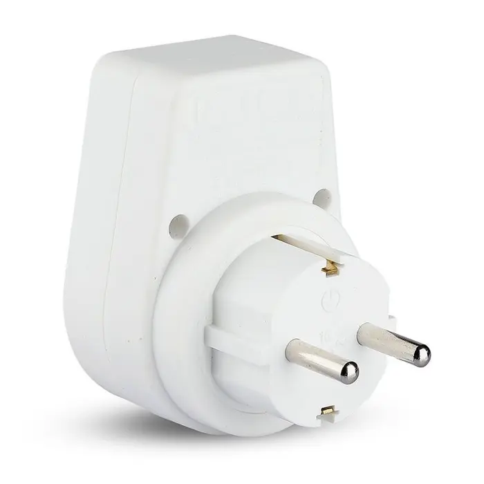 Strujni adapter sa Šuko utičnicom i prenaponskom zaštitom 16A/3680W