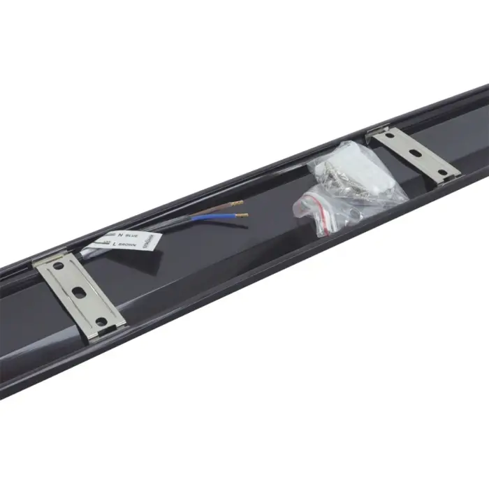 LED linearna svjetiljka 25-30-40 W 3CCT 5280 lm