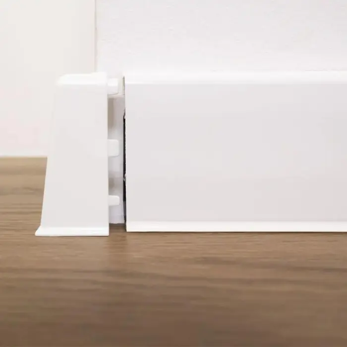 Laminat lajsna INDO 01 bijela sjajna 70 mm (2,5 m) Arbiton