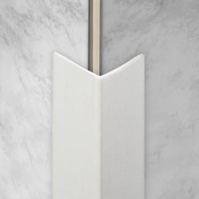 Profil PVC 30x30 mm / 250 cm kutni (bijeli)